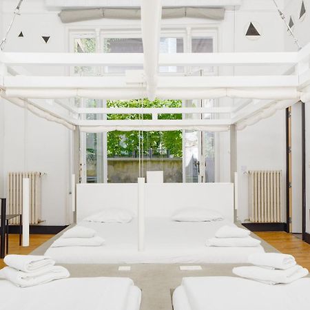 B&B Druum Brussel Bagian luar foto