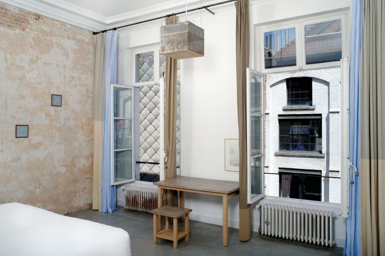 B&B Druum Brussel Bagian luar foto